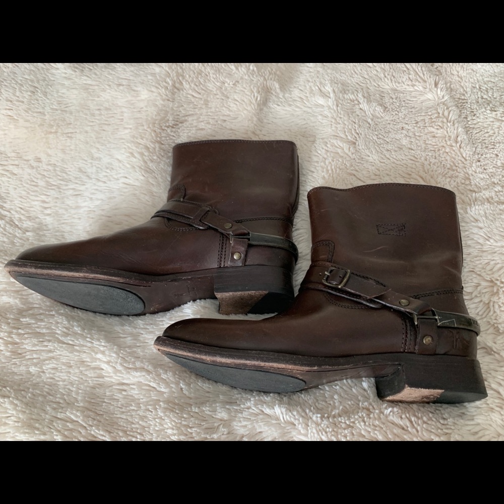 Brown leather Frye boots